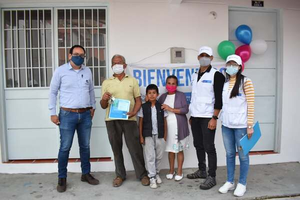 Entrega_de_viviendas_Gramalote_1