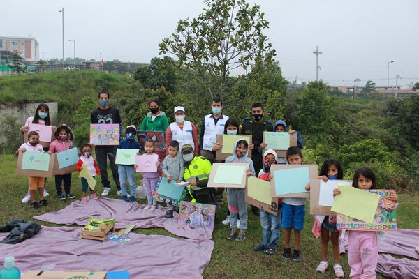 Reconstruyendo_Comunidad_Gramalote_5 (1)
