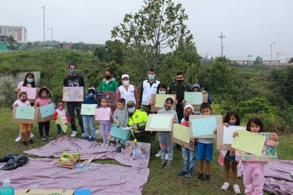 Reconstruyendo_Comunidad_Gramalote_6 (1)