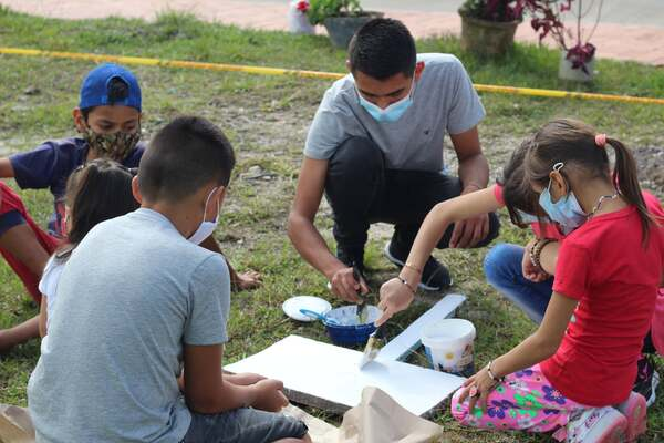 Reconstruyendo_comunidad_Gramalote_2