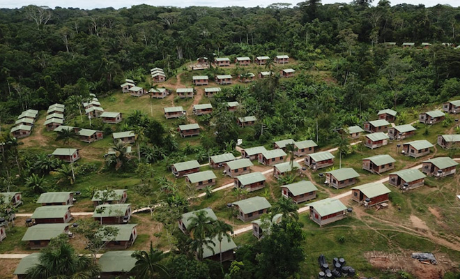 Fondo Adaptación inició jornada de entrega de viviendas para comunidades indígenas en Puerto Nariño, Amazonas