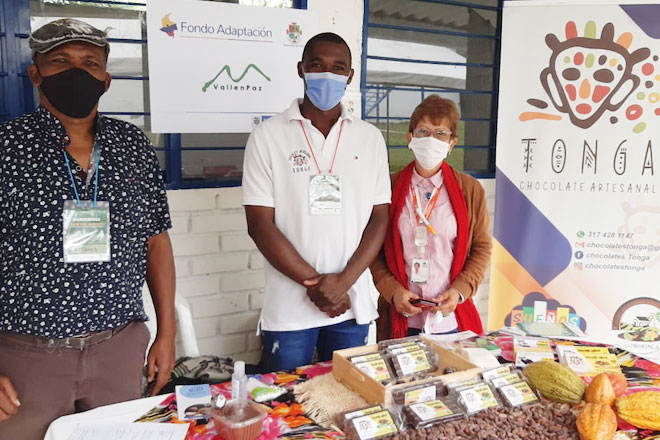 Segunda entrega de viviendas a comunidades indígenas en Puerto Nariño, Amazonas, hizo el Fondo Adaptación