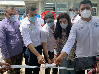 Entrega colegio La Chapetona El Peñón, Bolívar