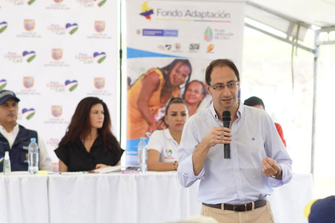 “Obras como estos 11 kilómetros que se inauguran hoy le cambian la vida a Cali”: MinHacienda sobre entrega de reforzamiento del jarillón