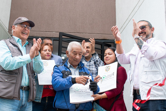 En Popayán, 60 familias afectadas por el Cambio Climático recibieron vivienda propia