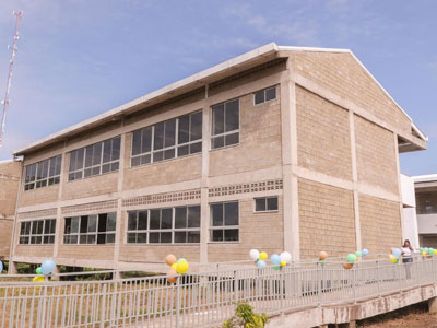 Gobierno Nacional entrega tres sedes educativas en Guaranda, Sucre