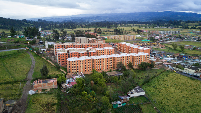 Presidente Juan Manuel Santos entrega 100 nuevas viviendas en Chiquinquirá