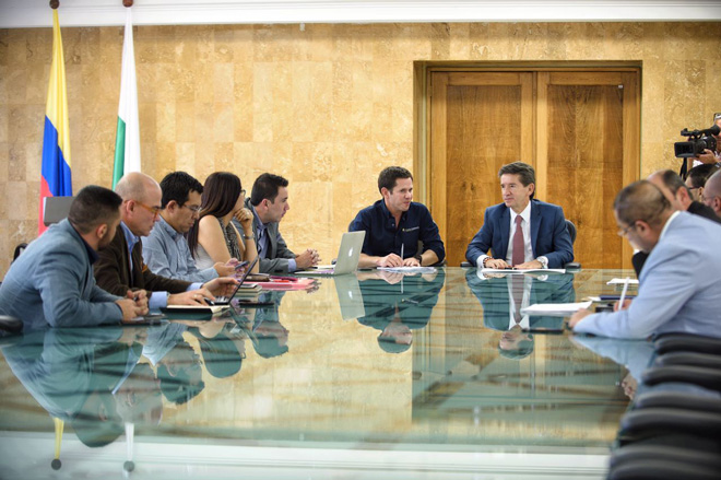 Fondo Adaptación construirá en Antioquia 10 nuevas sedes educativas, 269 viviendas y un hospital adaptados al cambio climático