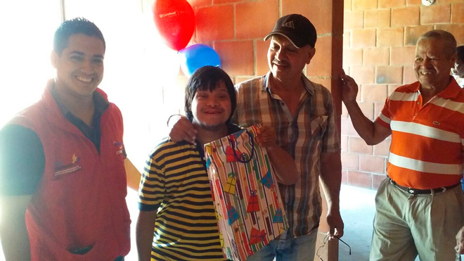 En Jamundí 35 familias recibieron viviendas adaptadas al cambio climático
 
