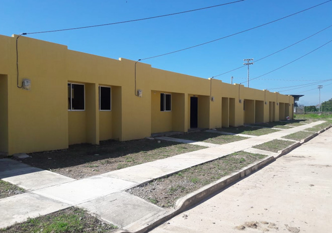 64 familias de Chiriguaná reciben casa nueva y adaptada al cambio climático
