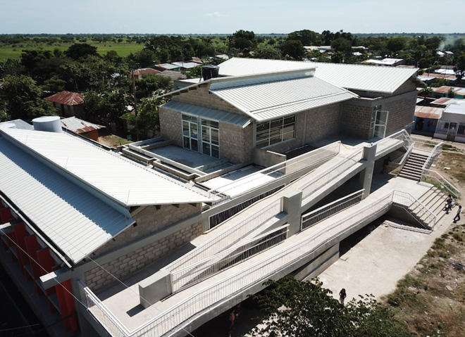 Cinco nuevos colegios para más de 800 estudiantes de Bolívar, entregó el Fondo Adaptación
