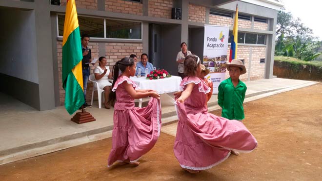 Entrega Colegio Cauca